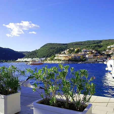 Marine Story Apartment Rabac
